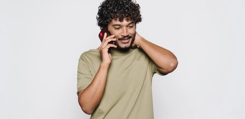 Guía rápida: cómo contactar a una scort sin errores ni malentendidos